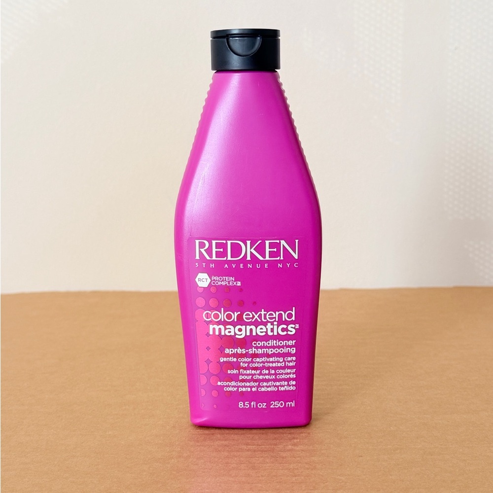 Redken Color Extend Magnetics Conditioner 8.5 oz